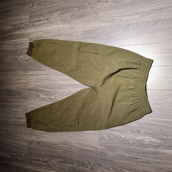 GREEN CARGO PANTS - Picture 2 of 3